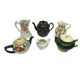 Vintage Ceramic Teapots Vintage Ceramic Teapots