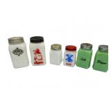 Vtg Salt & Pepper Shakers: No chips- 2 rusty lids Vtg Salt & Pepper Shakers: No chips- 2 rusty lids
