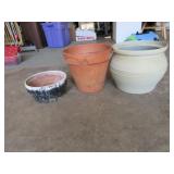 Planters: Plastic & Clay Planters: Plastic & Clay