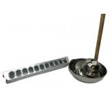Chicken Feeder/Pet Fountain Chicken Feeder/Pet Fountain