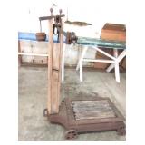 Antique Industrial Scale w/Weights