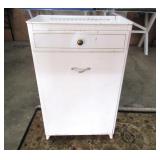 Vintage Metal Hamper 19'Wx31'T