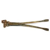The Chain Plyer