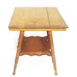 Vintage Table 22'x22'x28'T