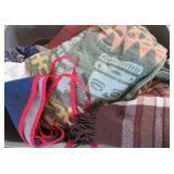 Tote Full Table Cloths,Pillow Cases,Etc