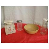 Hanson Scale/Plastic Sugar/Wood Bowl/Dressing Bot.