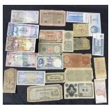 (23) Pieces of World Currency: Jamaica, Italy Etc