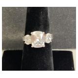 925 Silver & Cubic Zirconia Gemstone Ring