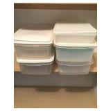 RUBBERMAID AND TUPPERWARE PLASTIC CONTAINERS