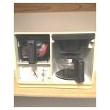 BLACK AND DECKER UNDER CABINET SPACE SAVER