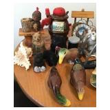 VINTAGE TRAVEL SOUVENIERS, CANADA BOBBLEHEAD,