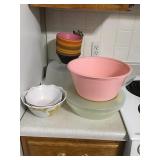 PLASTIC BOWLS, MELAMINE BOWL SET, CAKE CARRIER,