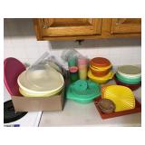 VINTAGE TUPPERWARE BOWLS, CUPS, VEGETABLE,