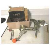 VEG-O-MATIC SHREDDER, SLICER WITH ATTACHMENTS