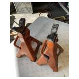 TWO HEAVY DUTY CAR STANDS