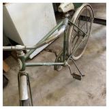 BOYS SCHWINN BICYCLE