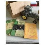 OLD METAL TRACTOR, JOHN DEERE PARTS BOOK