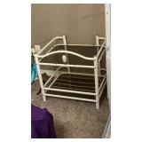King size bed set with matching side table King size bed set with matching side table