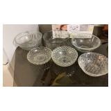 Six Serving bowls. Six Serving bowls.
