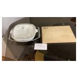 Corning ware container with lid and holder, Tioga Corning ware container with lid and holder, Tioga