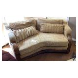 Couch/Loveseat Couch/Loveseat