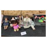 Porcelain dolls, children's toys Porcelain dolls, children's toys