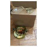 Antique carnival glass, 2 glass containers Antique carnival glass, 2 glass containers