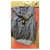 7 ladies large tops retail price total 204 7 ladies large tops retail price total 204