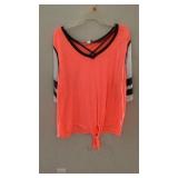 Woman's bundle of clothing size 3X approximate Woman's bundle of clothing size 3X approximate