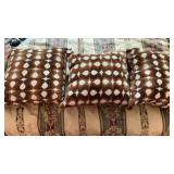 3 20in x 20in pillows 3 20in x 20in pillows