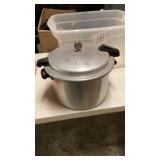 Mirro 16qt Pressure cooker Mirro 16qt Pressure cooker