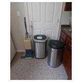 Motion activated trash can, Electrolux Vacuum Motion activated trash can, Electrolux Vacuum