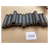 14 Steel Threaded Pipes, 1-1/4 x 6 Inches
