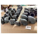 26 Metal Pipe Fittings