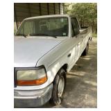1994 Ford F150 XL Long Wheelbase Truck