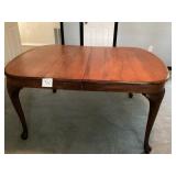 Solid Wood Dining Table With Queen Anne Legs
