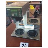 Bunn Coffee Maker w warmer Bunn Coffee Maker w warmer