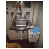 STAINLESS STEEL SINK CLEANING STATION STAINLESS STEEL SINK CLEANING STATION