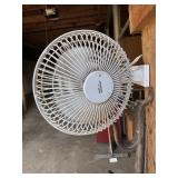 Room Essentials 6-inch clip-on personal fan