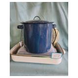 Assortment of Kitchenware