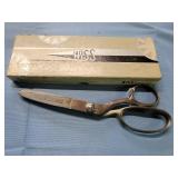 Welding Hammer, Hand Clamp & WISS Pinking Shears