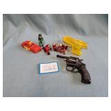 Vintage Toy Gun CAST METAL Men Plastic Toys