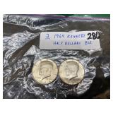 (2) 1964 Kennedy Half Dollars (2) 1964 Kennedy Half Dollars