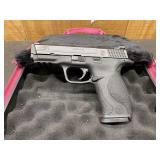 Smith & Wesson m&p 40 cal. Smith & Wesson m&p 40 cal.