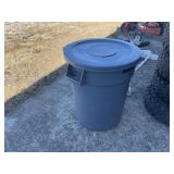 Brute Plastic Trash Can Brute Plastic Trash Can