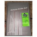Deluxe knife set
