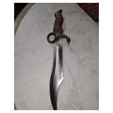 Unique serpent design fix blade knife with sheath