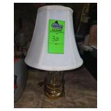 Small lamp with glass base