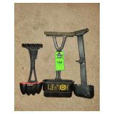 Bow and crossbow quivers
