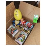 M&M vintage items